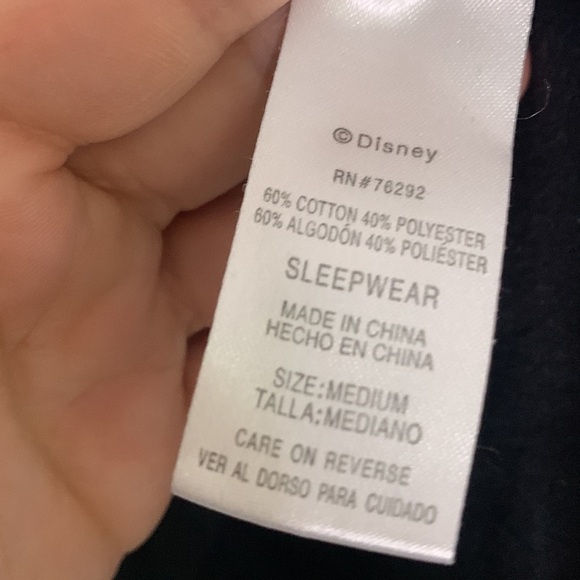 Vintage Disney Y2K v neck long sleeve soft black  graphic Minnie Mickey pullover - Picture 5 of 8